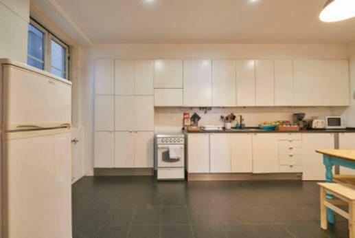 Apartment Stunning Near Chiado Lissabon